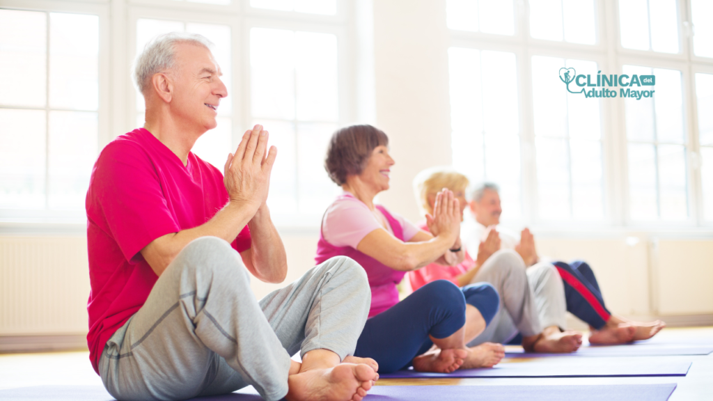 Yoga, reduce la ansiedad, lidia con la ansiedad, el mejor geriatra.